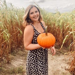 AE midi daisy dress with slits